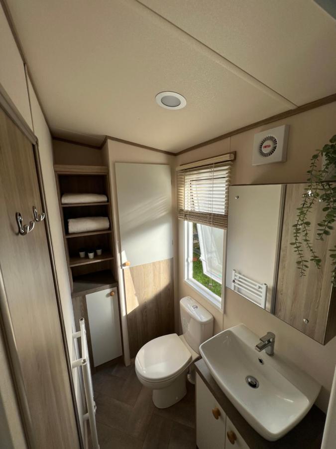 Anchors Rest - Family Caravan - Haven Lytchett Minster 外观 照片