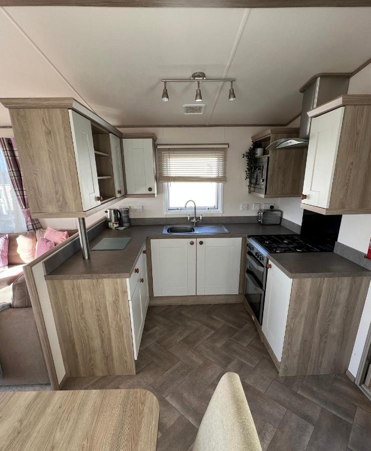 Anchors Rest - Family Caravan - Haven Lytchett Minster 外观 照片